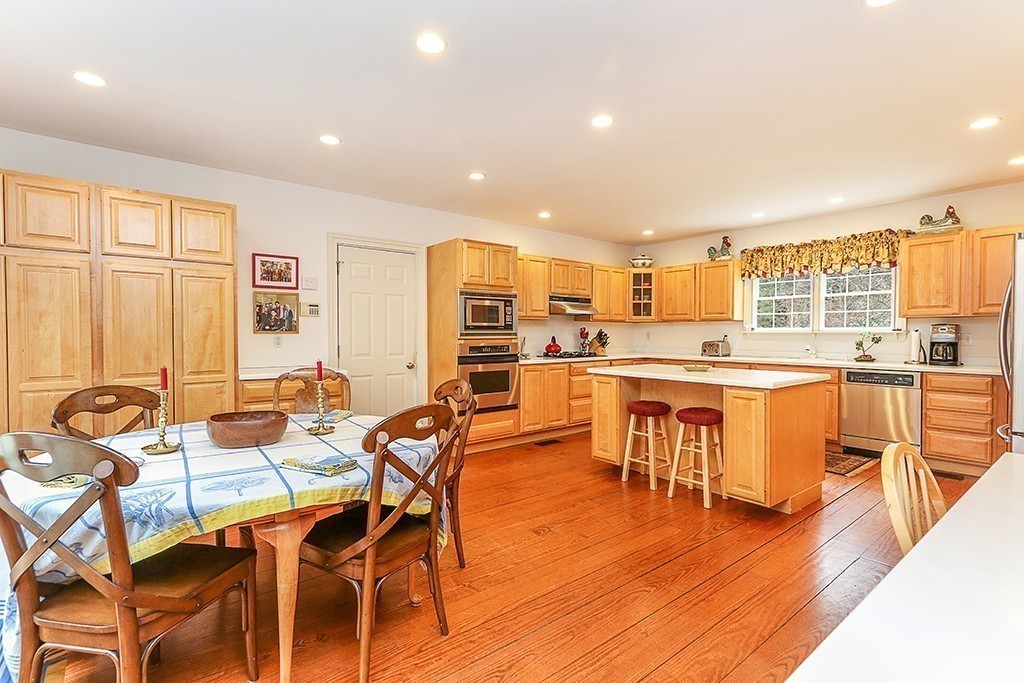 34 Bemis Road Dedham, MA 02026 - Photo 8 of 23 Gallery Image 8