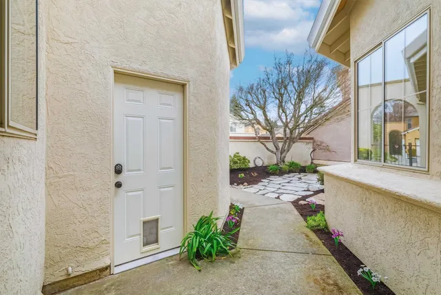 $1,399,999 | 2190 Canyon Lakes Drive, San Ramon, CA 94583