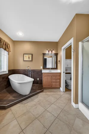 $637,000 | 609 South Meadowbrook Lane, Waunakee, WI 53597