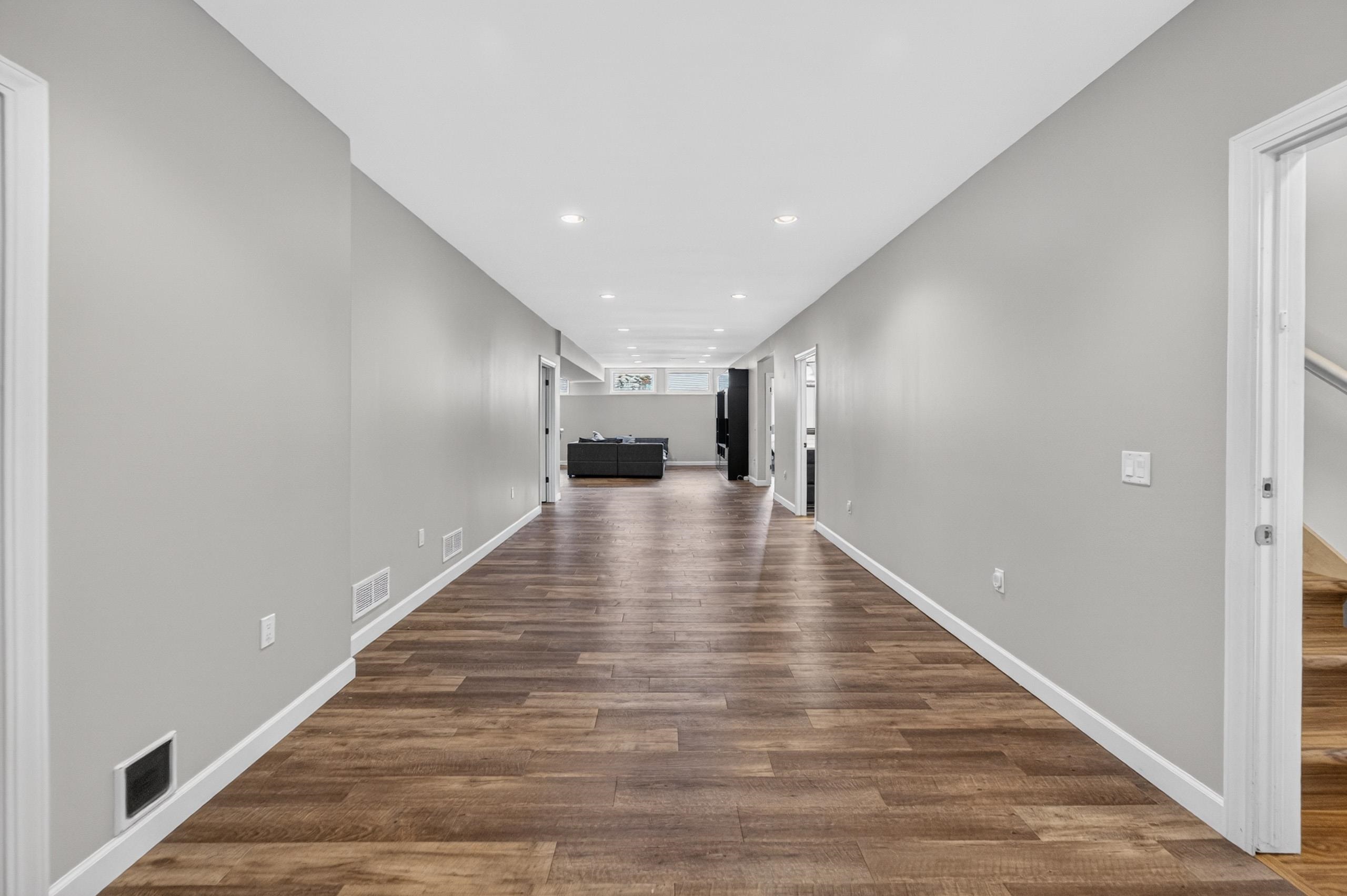 609 South Meadowbrook Lane Waunakee, WI 53597 - Photo 24 of 48