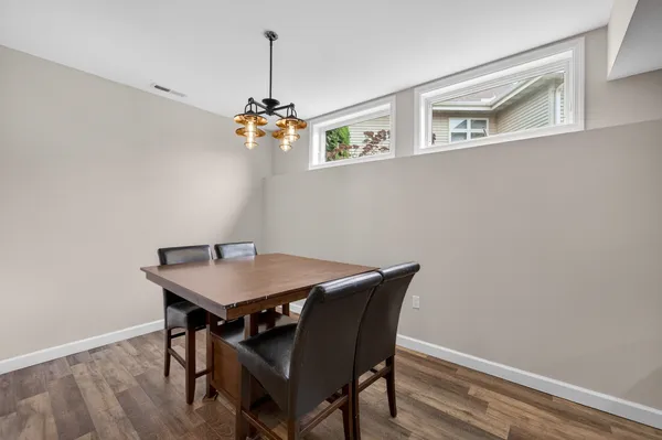 $637,000 | 609 South Meadowbrook Lane, Waunakee, WI 53597