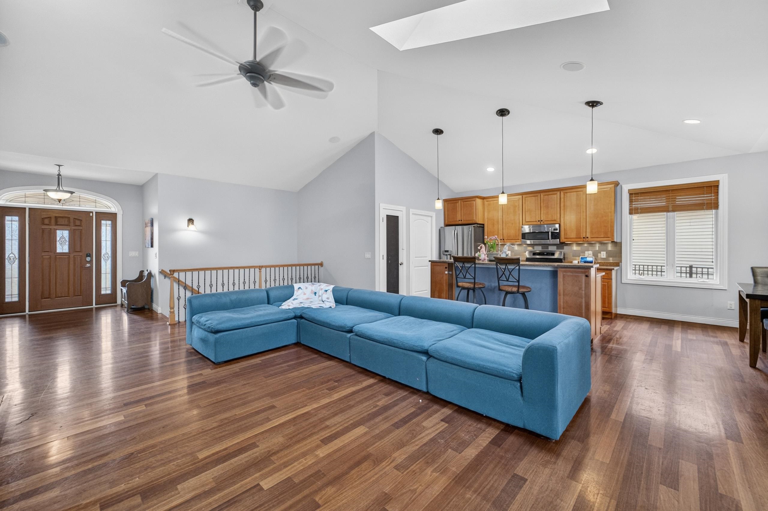 609 South Meadowbrook Lane Waunakee, WI 53597 - Photo 3 of 48