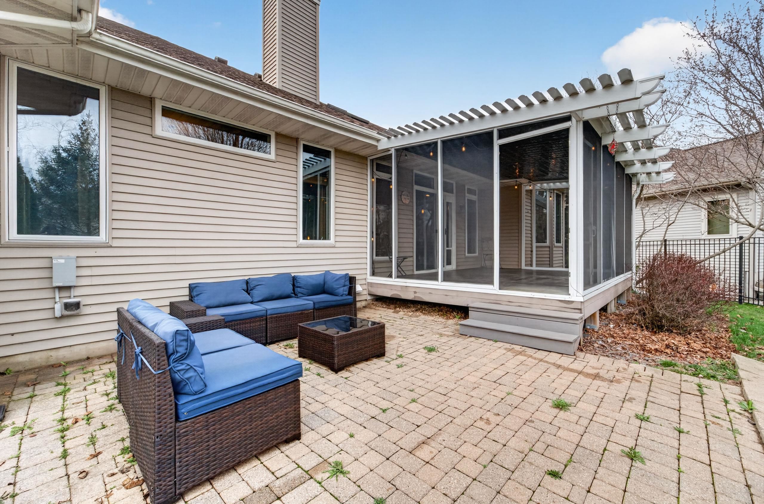 609 South Meadowbrook Lane Waunakee, WI 53597 - Photo 38 of 48