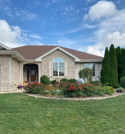 $637,000 | 609 South Meadowbrook Lane, Waunakee, WI 53597
