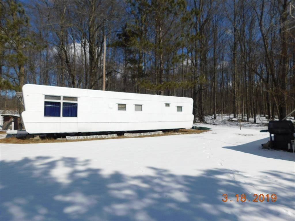 8931 East 7 Mile Road Luther, MI 49656 - Photo 10 of 17 trlr 5