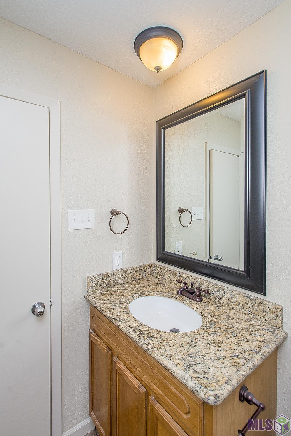 10280 West Winston Avenue, Unit 10 Baton Rouge, LA 70809 - Photo 18 of 27