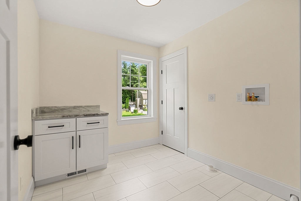 44 California Road Tewksbury, MA 01876 - Photo 26 of 26 Gallery Image 26