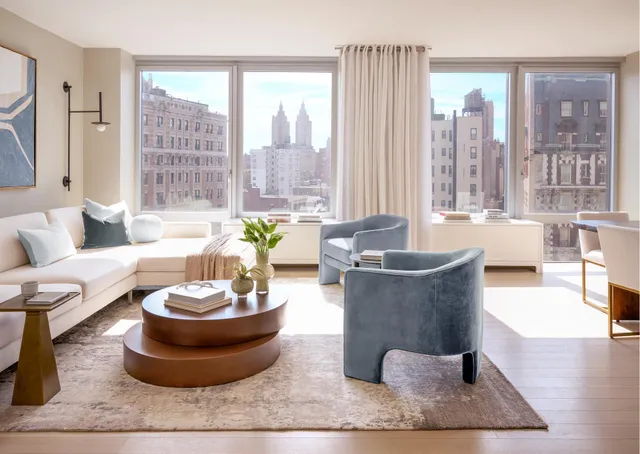 $4,495,000 | 212 West 72nd Street, Unit 9J | Upper West Side