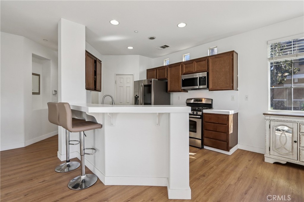 11372 Riverpass Court Riverside, CA 92505 - Photo 10 of 27