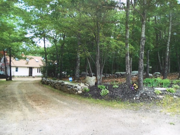 119 Douglas Road Webster, MA 01570 - Photo 3 of 30 Gallery Image 3