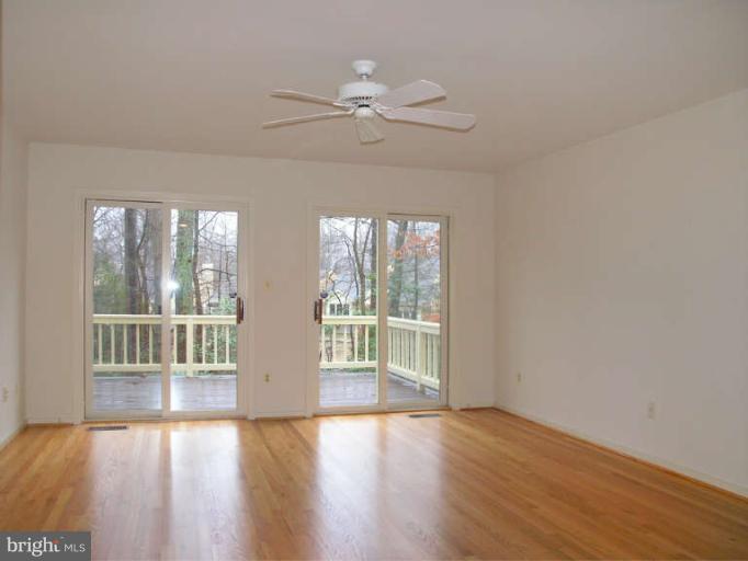 11561 Hemingway Drive Reston, VA 20194 - Photo 15 of 30 Main Level Master Bedroom