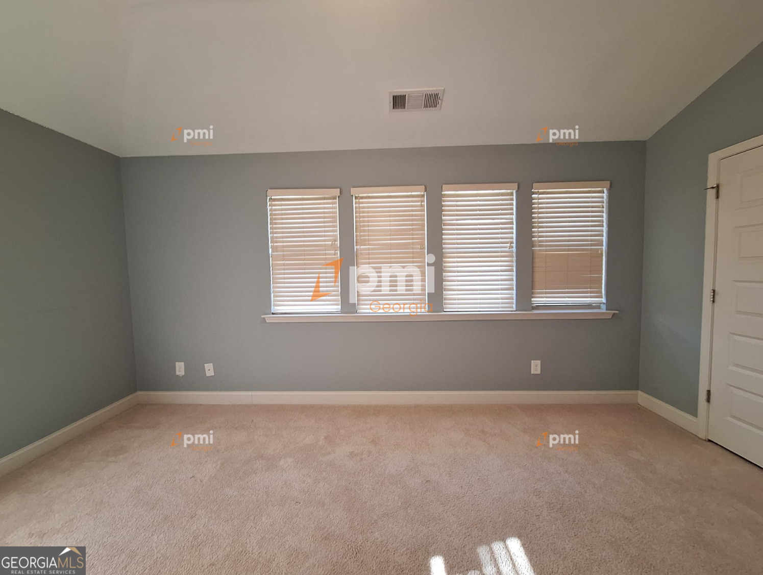 2449 Boulder Road Southeast Atlanta, GA 30316 - Photo 8 of 21 a view of an empty room with a window