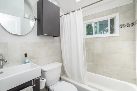 $3,100 | 32 Hamilton Road, Unit 32, Wakefield, MA 01880
