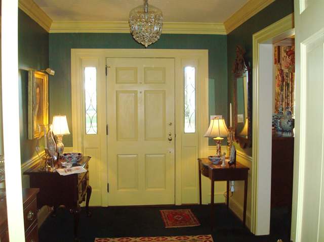 202 Riverside Drive Greenville, SC 29605 - Photo 2 of 15 Gallery Image 2