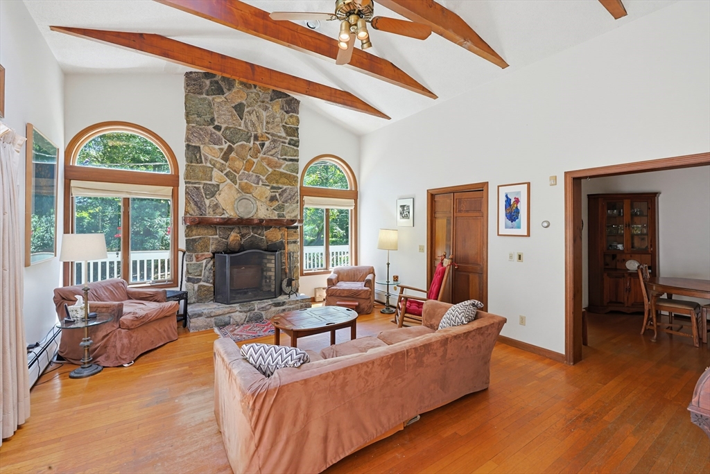 1775 Drift Road Westport, MA 02790 - Photo 7 of 42