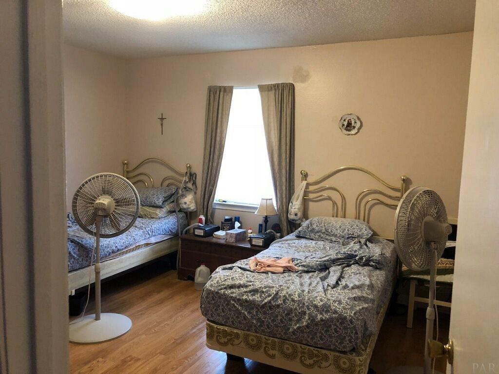 421 West Roberts Road Cantonment, FL 32533 - Photo 12 of 16 Gallery Image 12