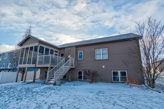 $729,900 | 9438 Spirit Street, Middleton, WI 53562