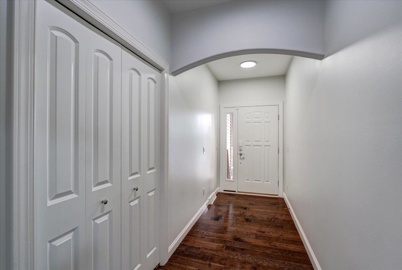 9438 Spirit Street Middleton, WI 53562 - Photo 4 of 36