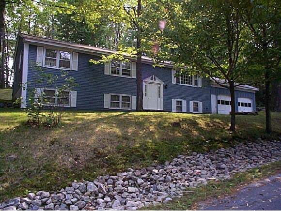 35 Westview Road Bedford, NH 03110 - Photo 1 of 5