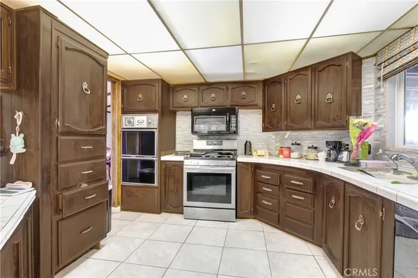 $449,000 | 399 Coral Hills Road, Perris, CA 92570
