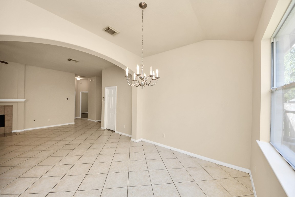 2514 Broad Timbers Drive Spring, TX 77373 - Photo 16 of 41