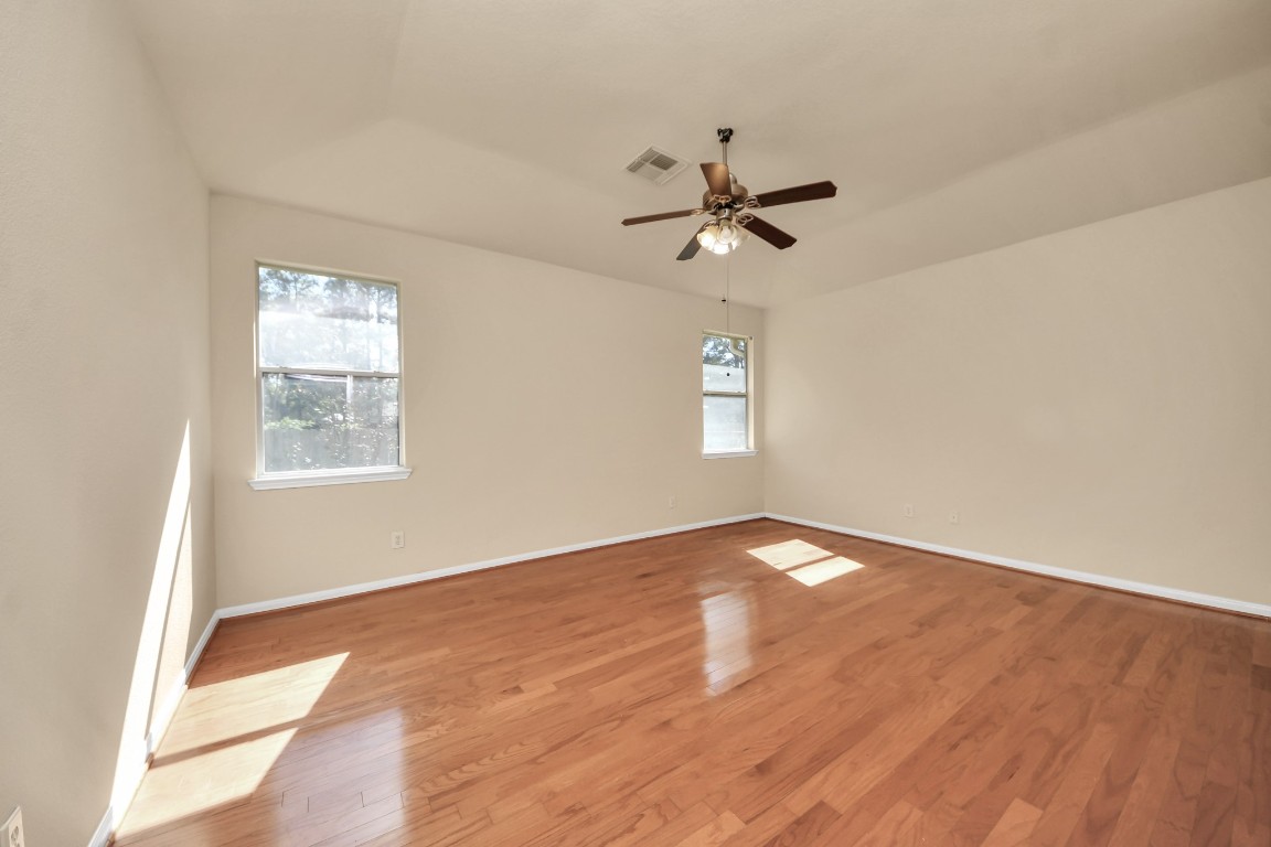2514 Broad Timbers Drive Spring, TX 77373 - Photo 18 of 41