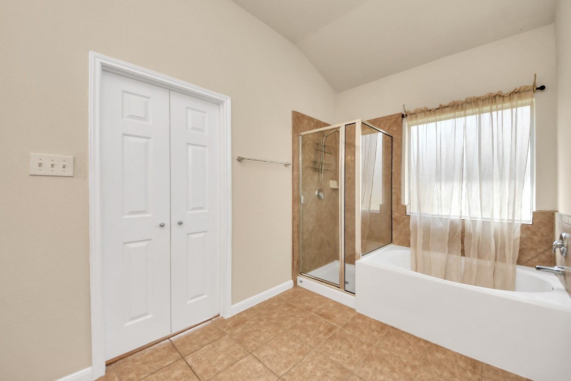 2514 Broad Timbers Drive Spring, TX 77373 - Photo 22 of 41