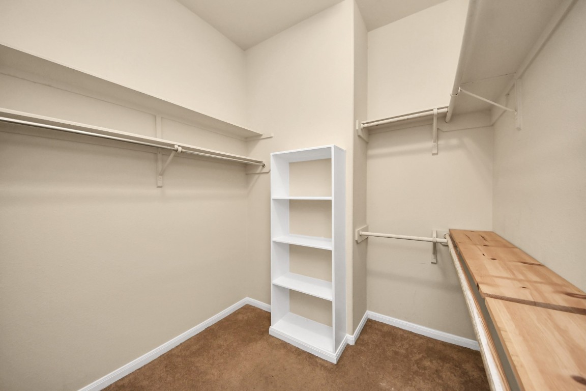 2514 Broad Timbers Drive Spring, TX 77373 - Photo 23 of 41