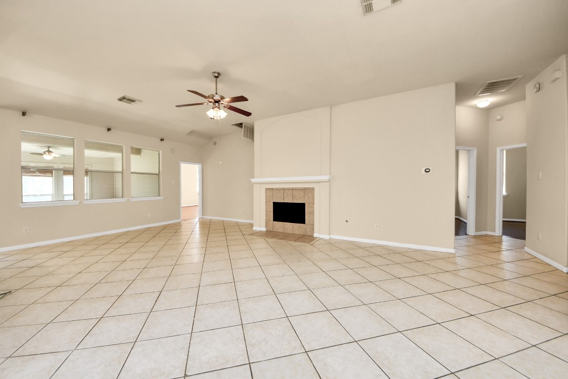 2514 Broad Timbers Drive Spring, TX 77373 - Photo 3 of 41