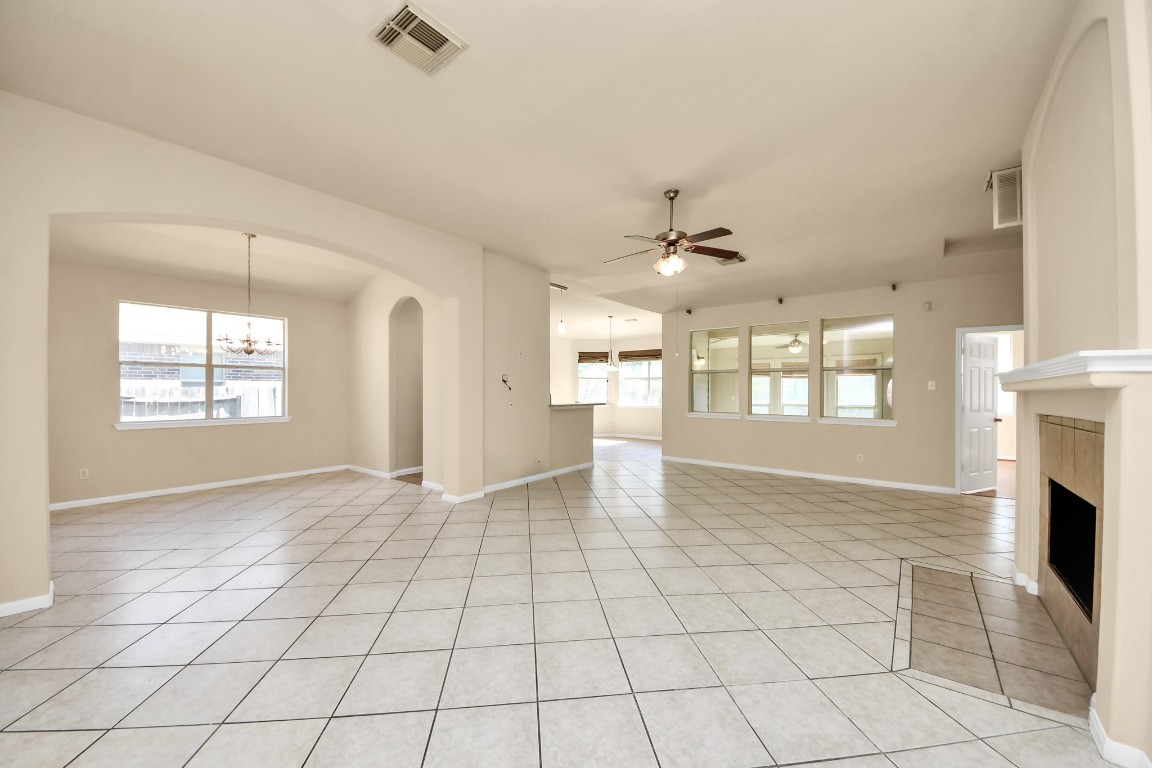 2514 Broad Timbers Drive Spring, TX 77373 - Photo 4 of 41