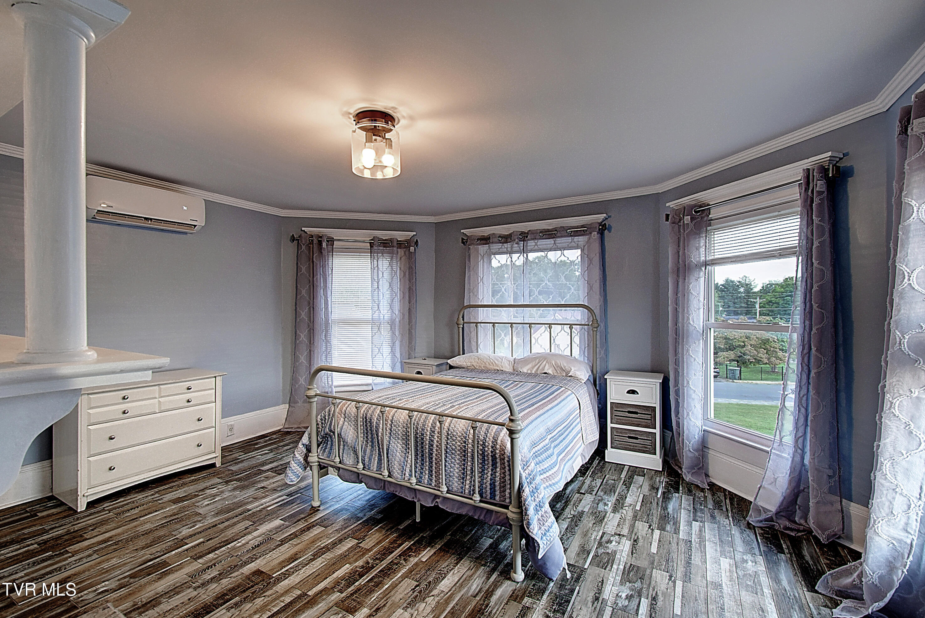 504 Maple Street Elizabethton, TN 37643 - Photo 27 of 36 DSC_0451And8more