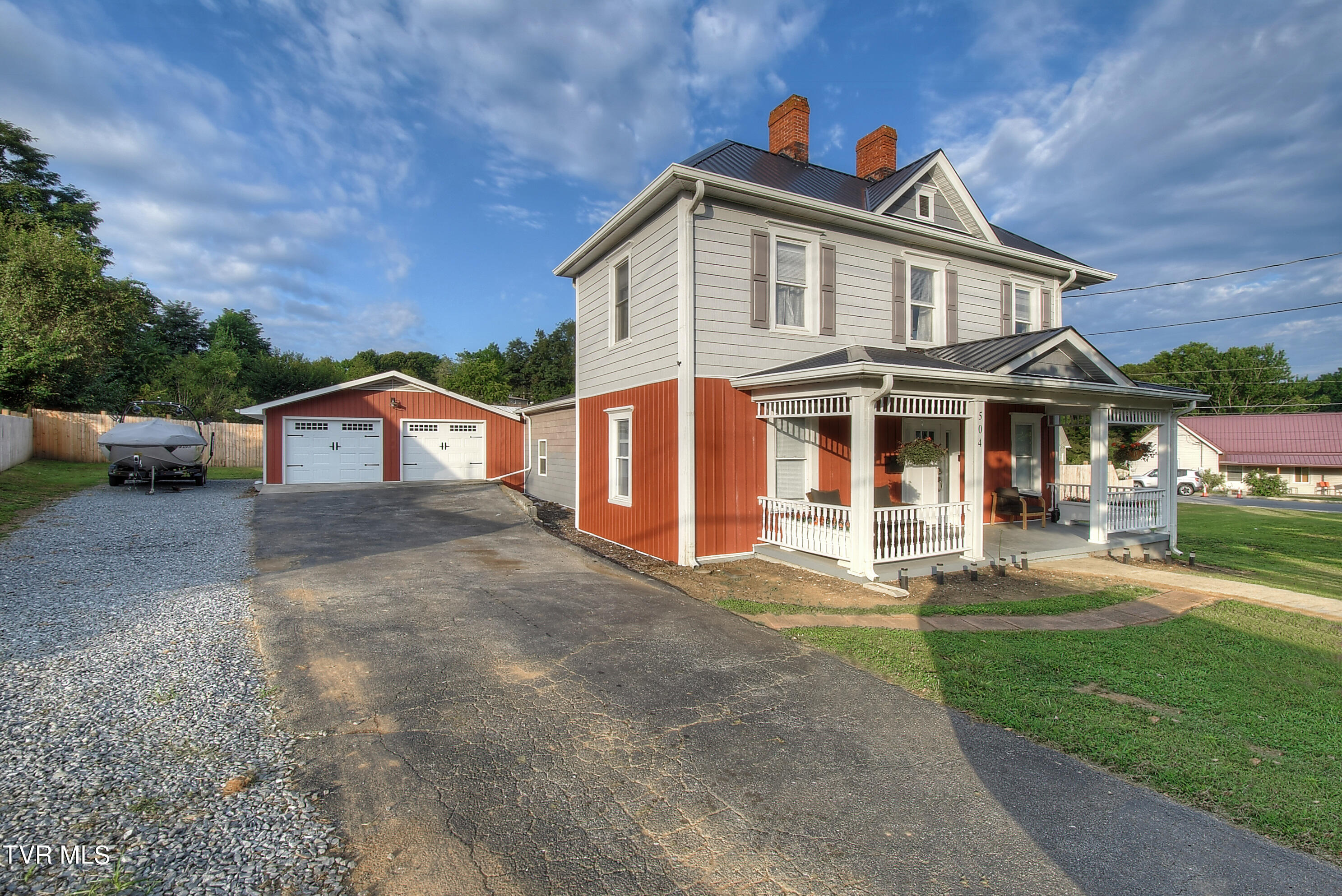 504 Maple Street Elizabethton, TN 37643 - Photo 3 of 36 1