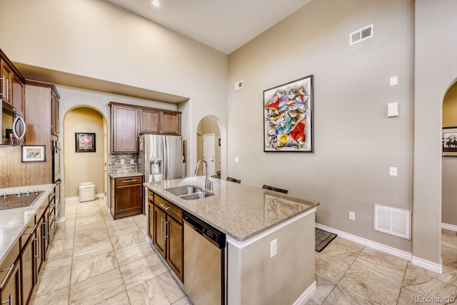 9534 Rosato Court Highlands Ranch, CO 80126 - Photo 9 of 45