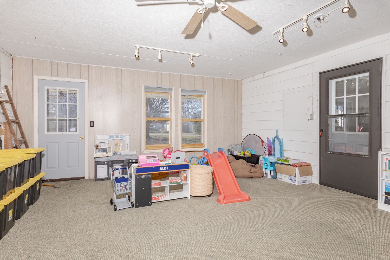 309 North Oak Street Toluca, IL 61369 - Photo 27 of 69 a view of a livingroom with furniture and white walls