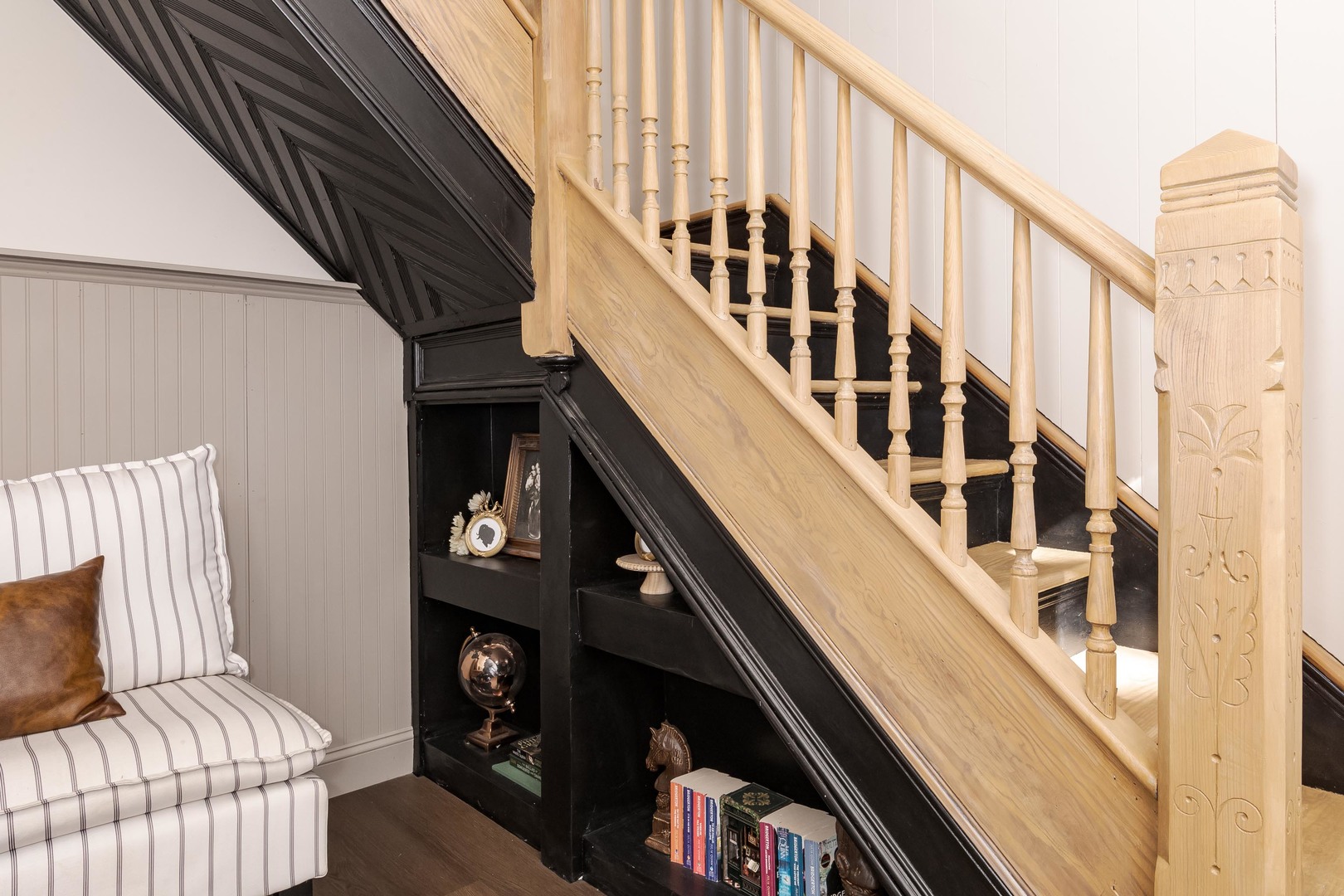 309 North Oak Street Toluca, IL 61369 - Photo 7 of 69 a view of entryway with wooden floor and stairs