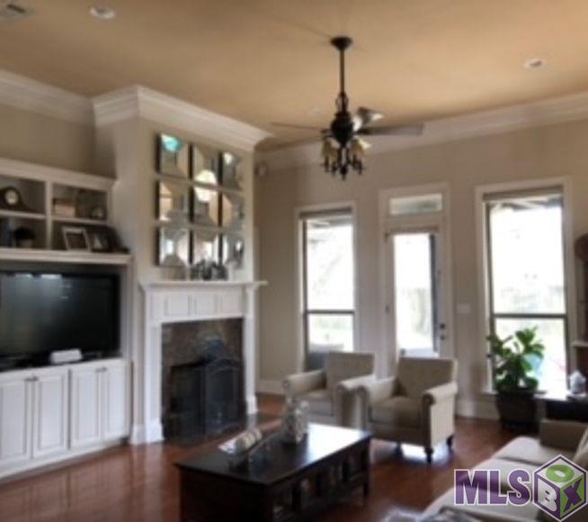8573 Grand View Drive Baton Rouge, LA 70809 - Photo 2 of 21 Gallery Image 2