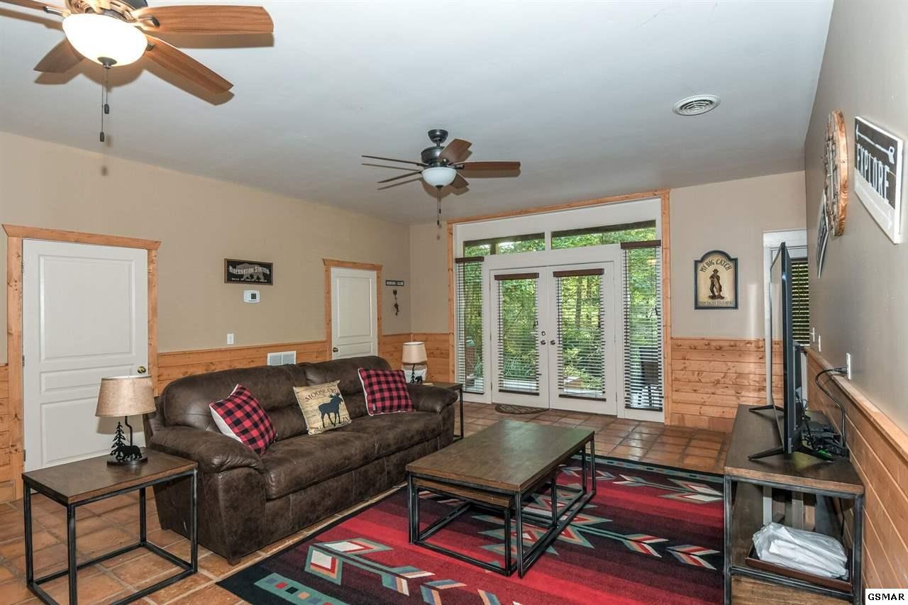3535 Birds Creek Road Sevierville, TN 37876 - Photo 2 of 25 Gallery Image 2