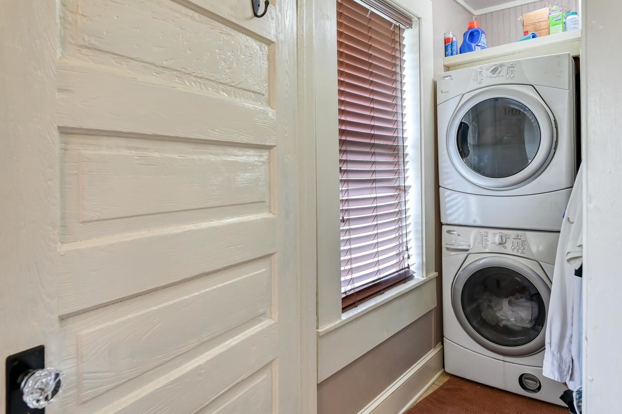 9095 Reid Packing House Road Hastings, FL 32145 - Photo 36 of 50 a utility room with dryer and washer