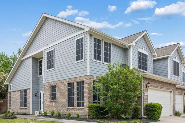 $409,999 | 10032 Castlewood Drive, Plano, TX 75025