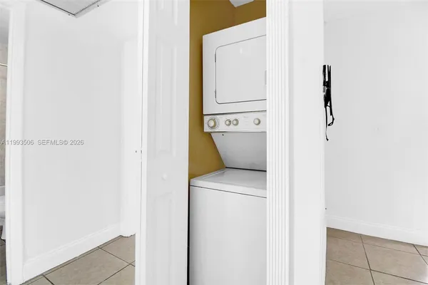 $2,350 | 9730 Hammocks Boulevard, Unit 20328, Miami, FL 33196