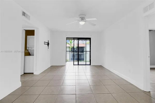 $2,350 | 9730 Hammocks Boulevard, Unit 20328, Miami, FL 33196