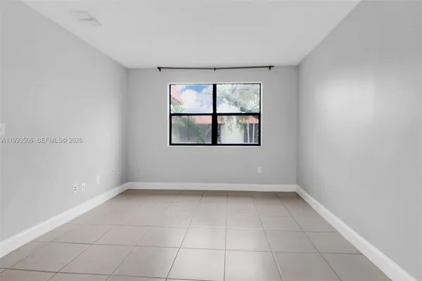 $2,350 | 9730 Hammocks Boulevard, Unit 20328, Miami, FL 33196