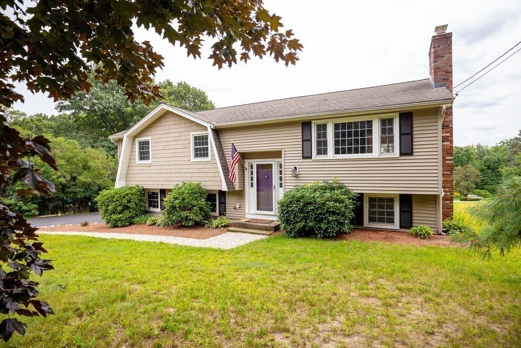 166 Hunt Road Chelmsford, MA 01824 - Photo 1 of 35