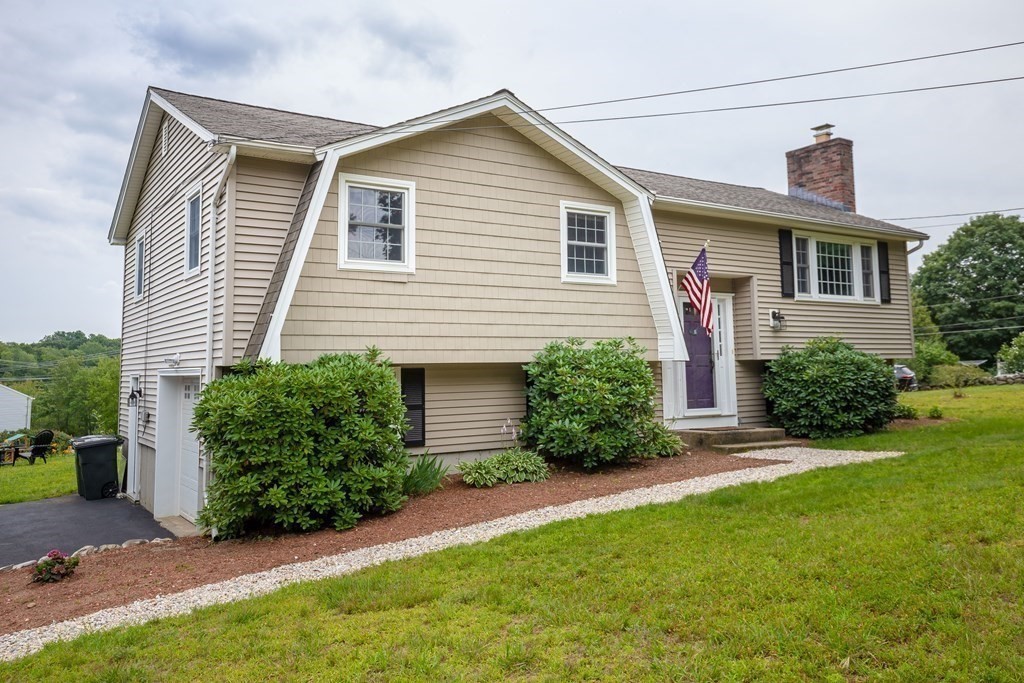 166 Hunt Road Chelmsford, MA 01824 - Photo 2 of 35