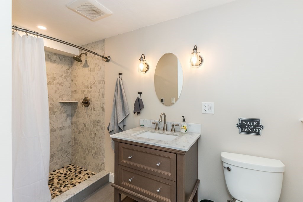 166 Hunt Road Chelmsford, MA 01824 - Photo 26 of 35