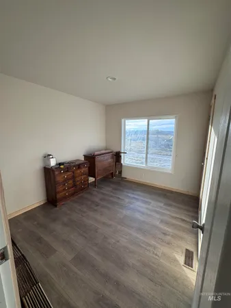 $590,000 | 2803 W Highway, Emmett, ID 83617