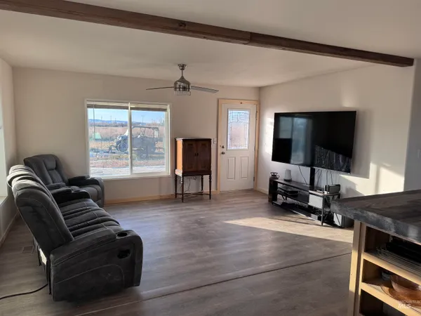 $590,000 | 2803 W Highway, Emmett, ID 83617