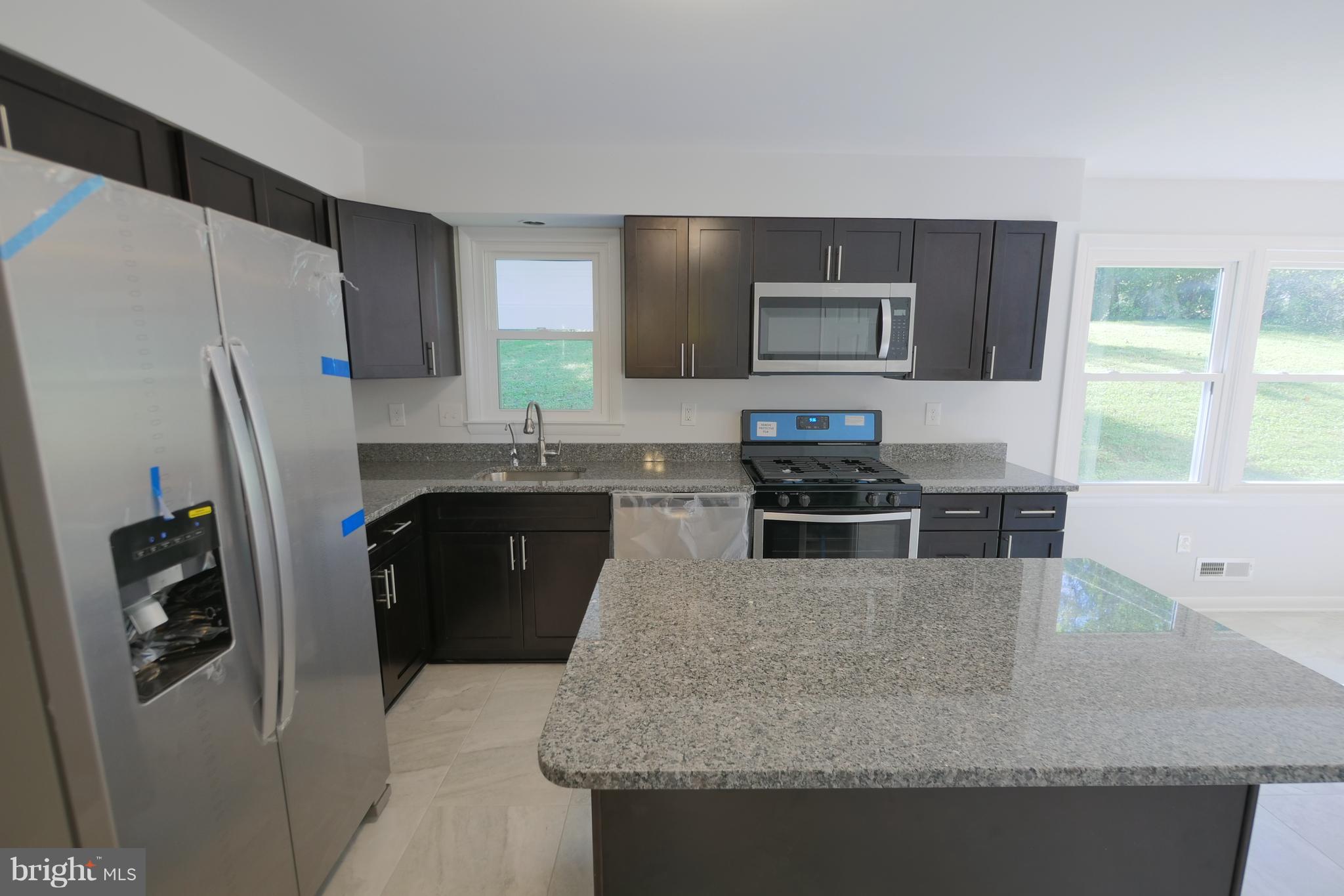 3706 Lanamer Road Randallstown, MD 21133 - Photo 8 of 29 Kitchen2