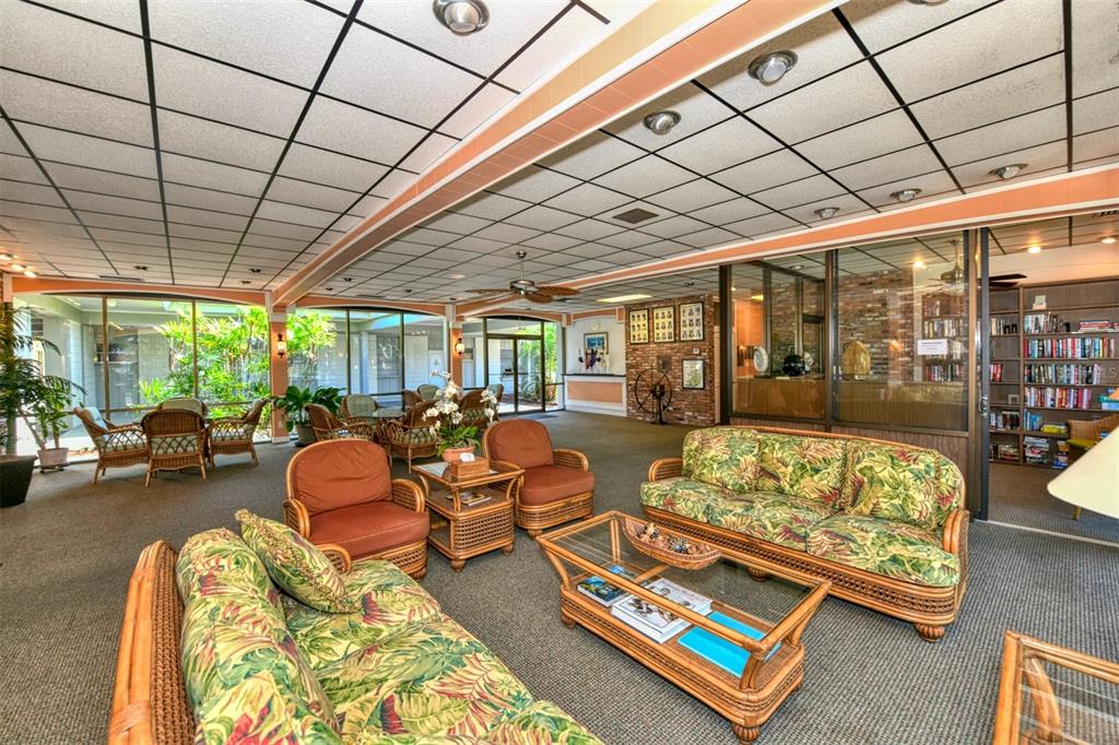 4440 Exeter Drive, Unit 301 Longboat Key, FL 34228 - Photo 45 of 72