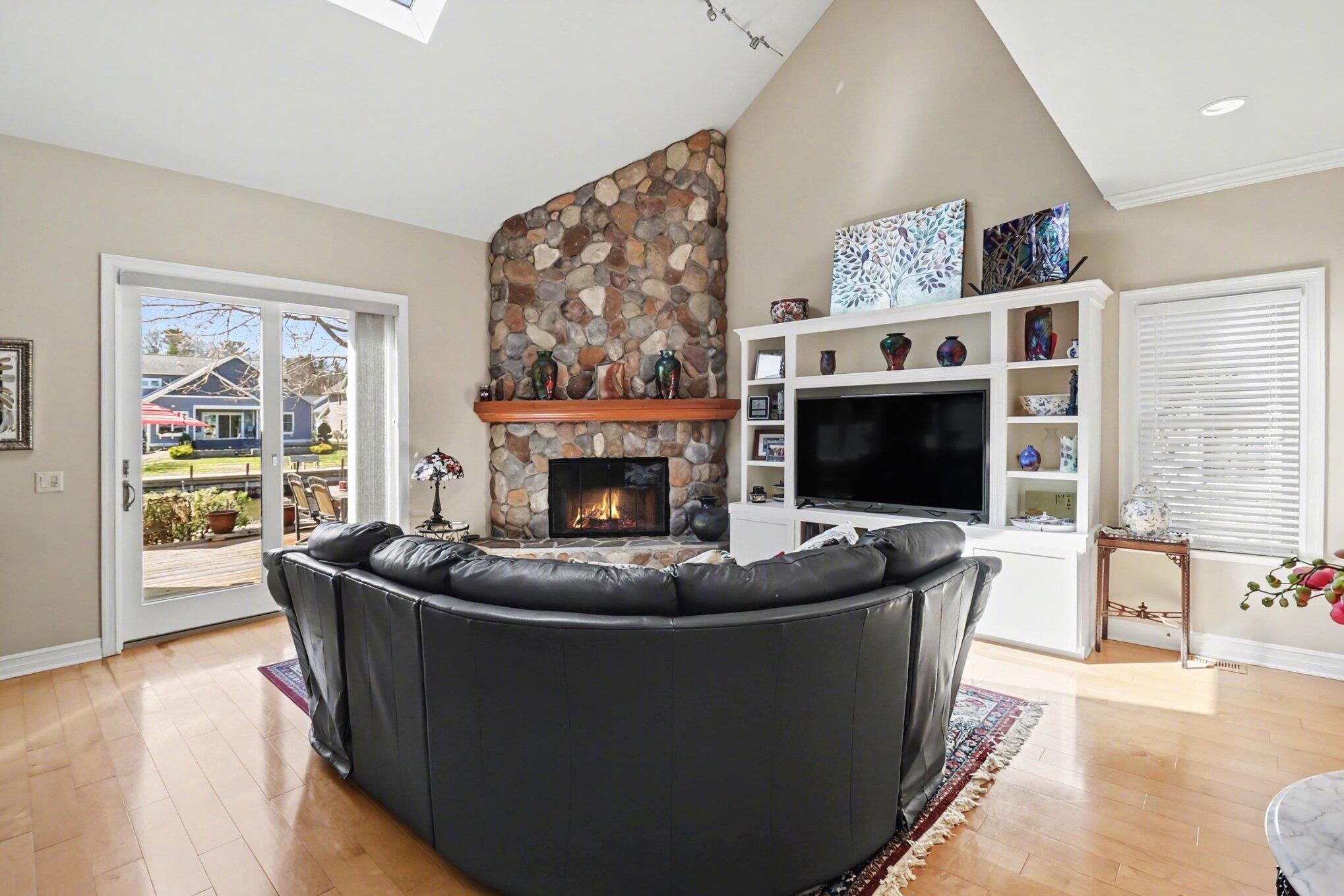 5383 Tonto Road Pentwater, MI 49449 - Photo 18 of 42 008_file_9338